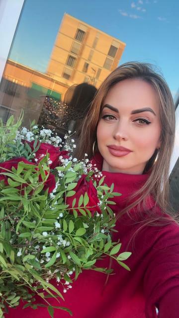 @Alina Elena156