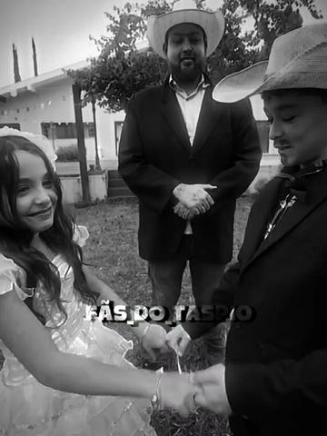 @fãs do taspio