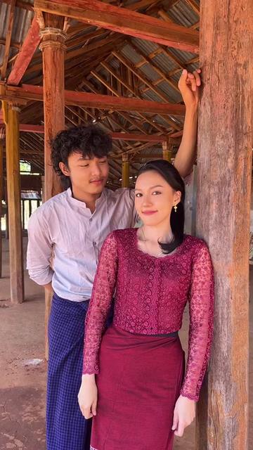 @Shwe 🌻🌷
