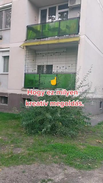 @Magdolna &Eacute;les