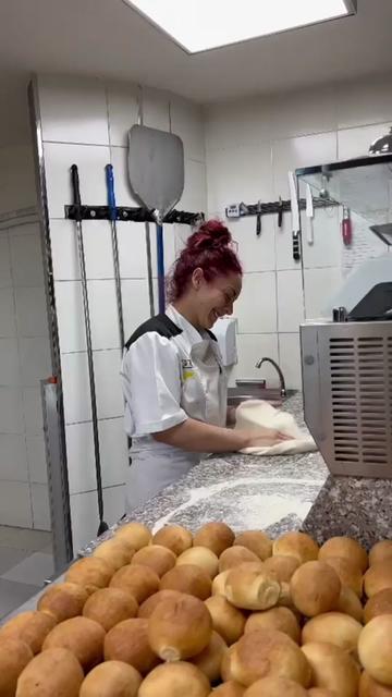 @Nika Giannino