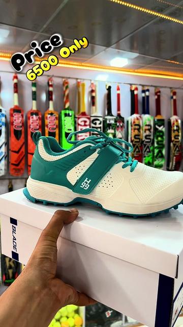 @Shams Sports & Collection