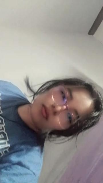 @Violet_bal