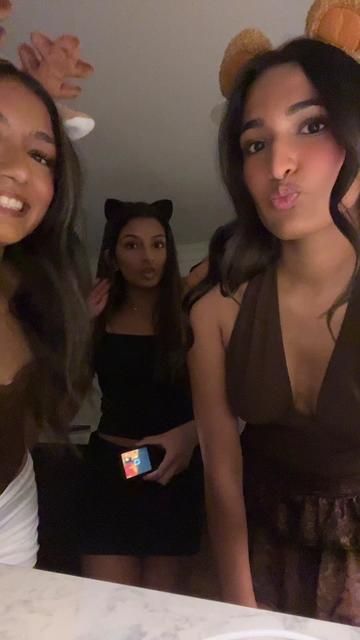 @dhruvi