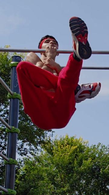 @hoodedcalisthenics