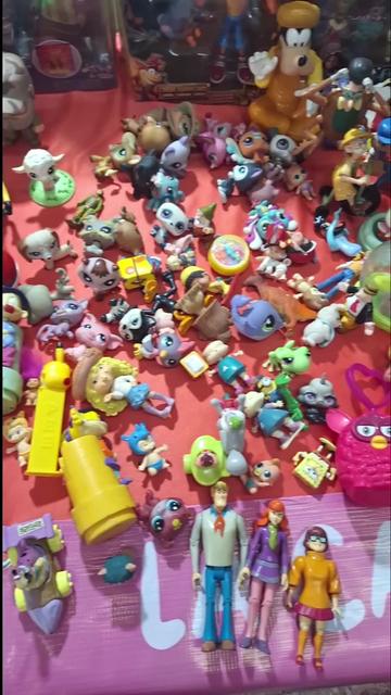 @VENENITO TOYS