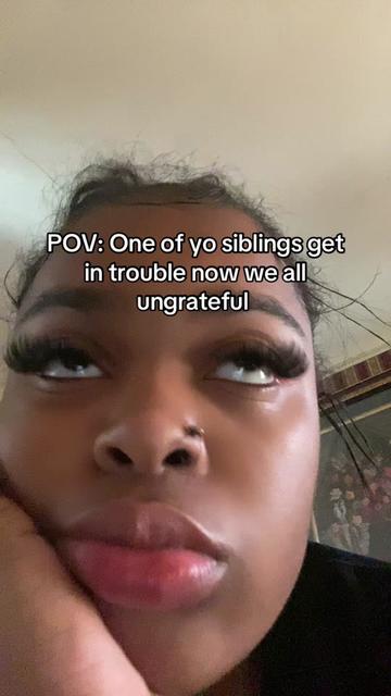 @miayrr