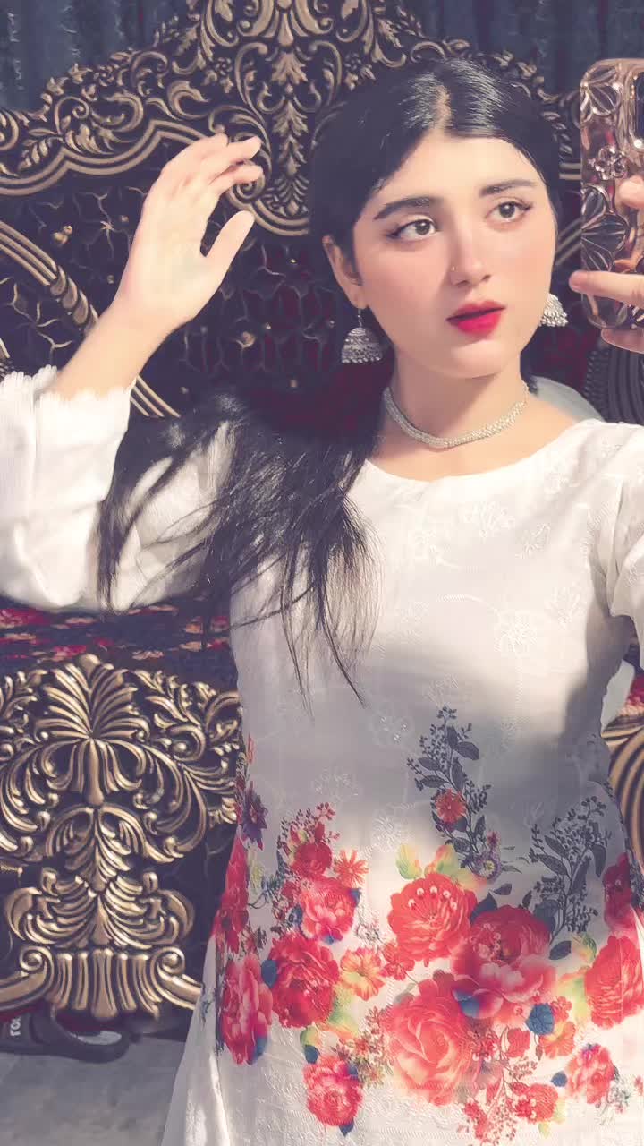 @𝓩𝓸𝔂𝓪🧚🏻‍♀️