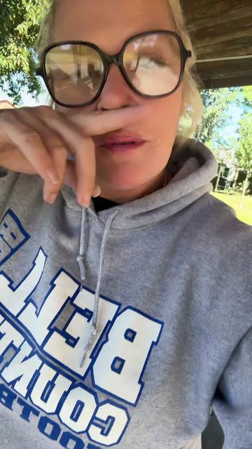 @FirsstLady