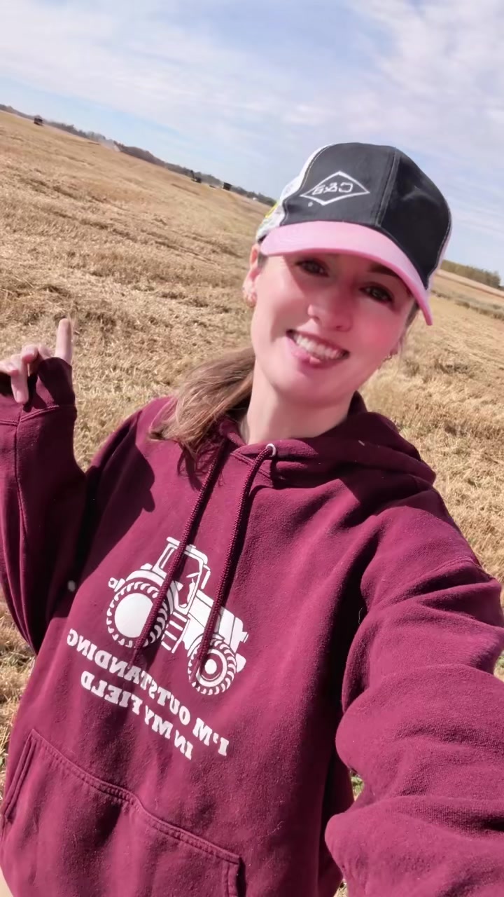 @That Female Farmer 🚜🌾