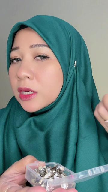 @Anis Yunia Akbar (AYA)