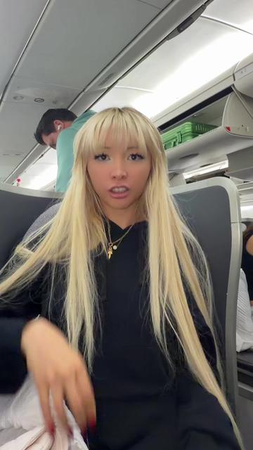 @Mia💫