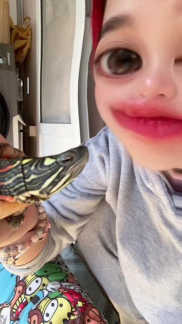 @Nh&agrave; c&oacute; r&ugrave;a v&agrave; ch&oacute;