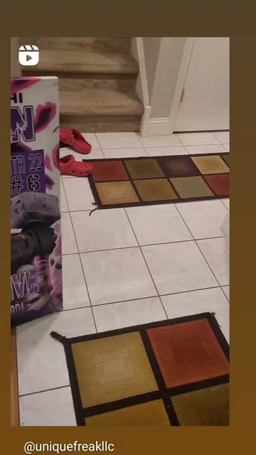 @UniquefreakLLC