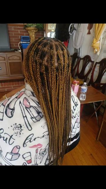 @THE NIKKIEGREENEYEZ COLLECTION