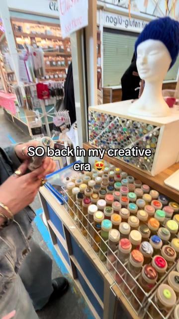 @Victoria