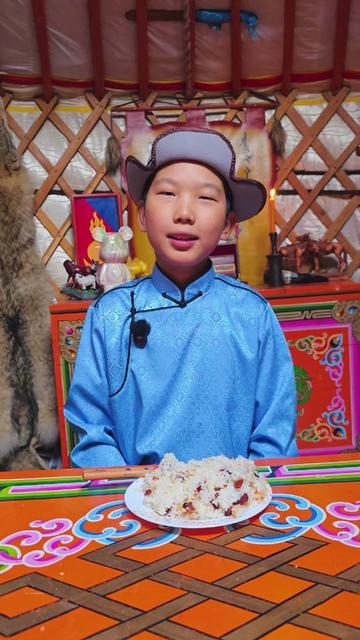 @Mongolian Nomad Family