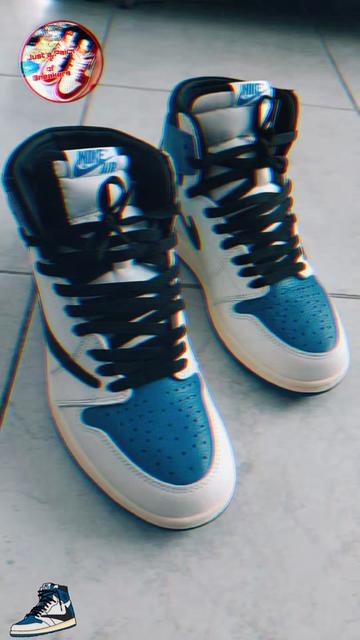 @Solo un Par de Tenis