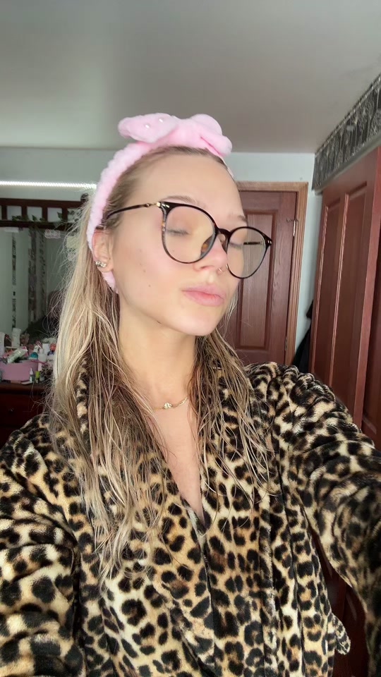 @Emersyn Sez