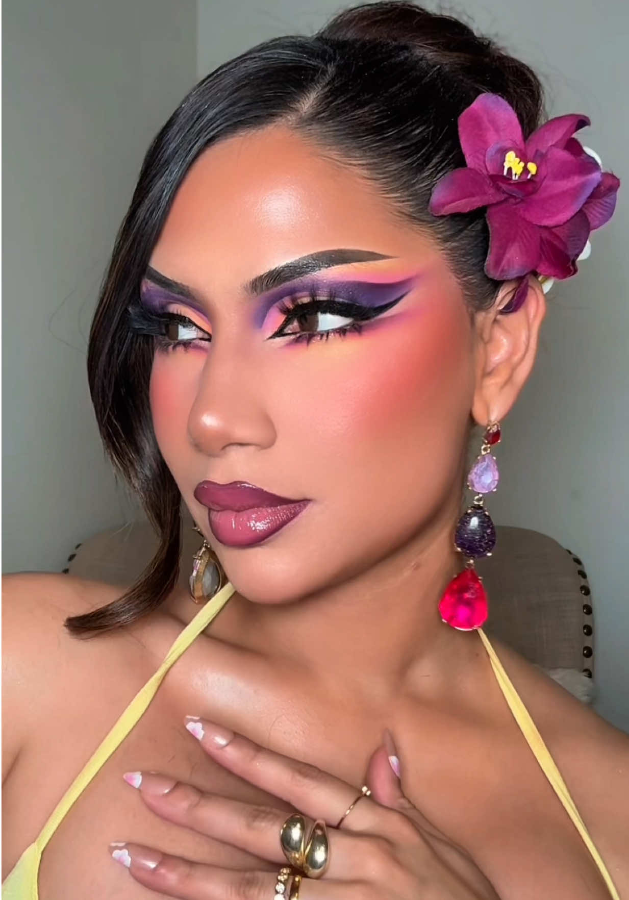 @Makeupbyalinna