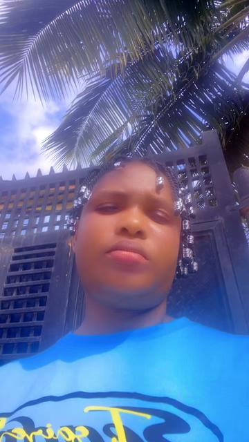@Èkúnolá❤️💯 ❤️ (waka jéjé)