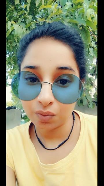 @PriyaKashyap36