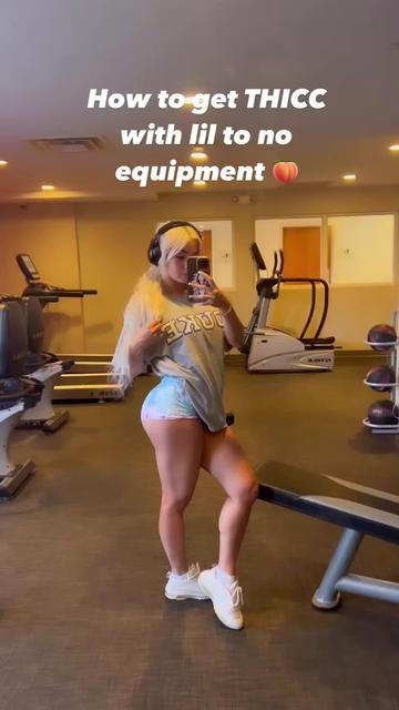 @Caroscottthemodel1