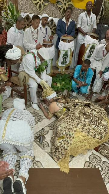 @Aline • Abian D’ Osun 💛🌻