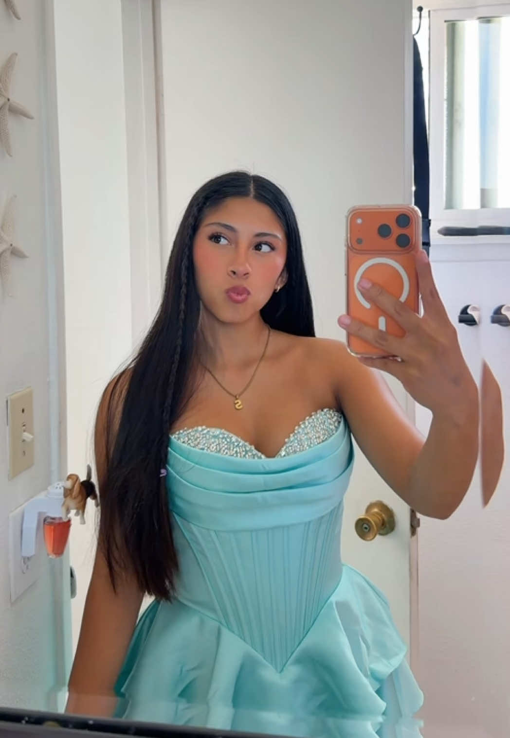 @sophie!