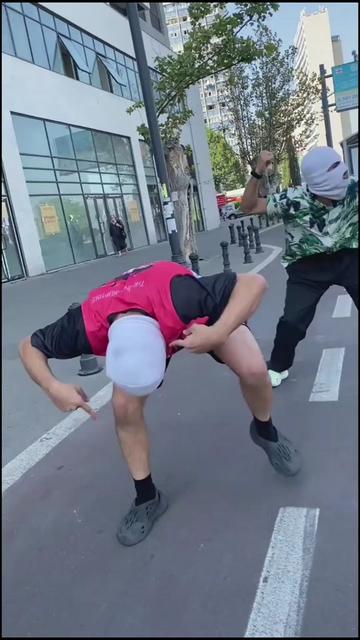 @FlexNeff