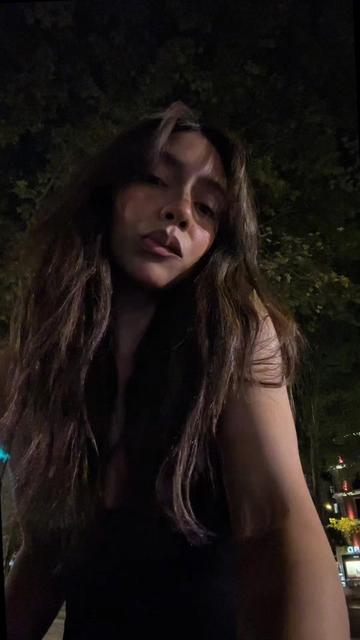 @Luna