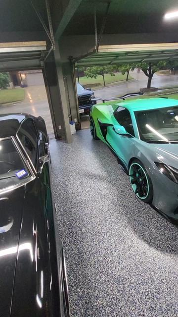 @MoMoney