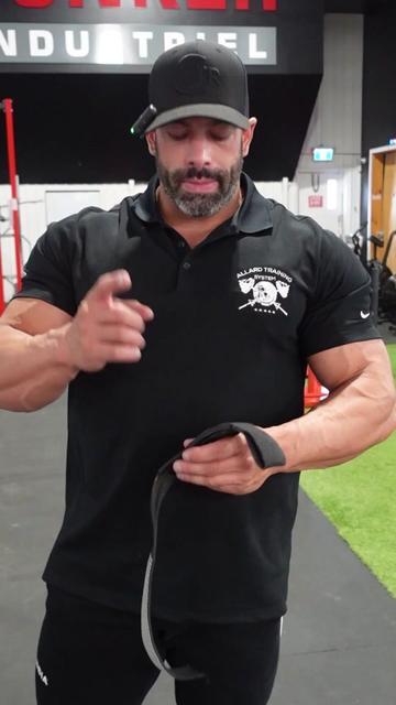 @Francis Allard ifbb pro