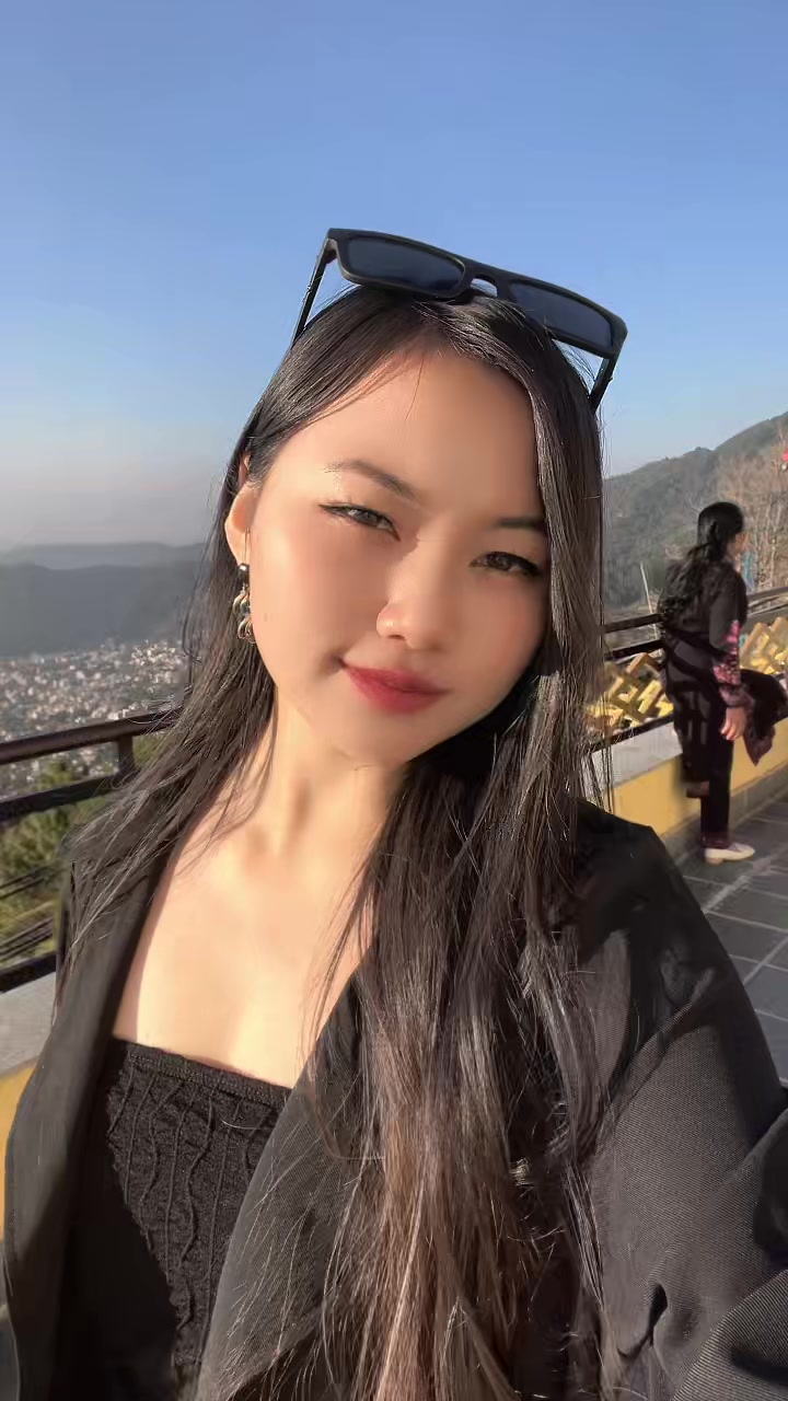 @ALEYSHA🤍🧿