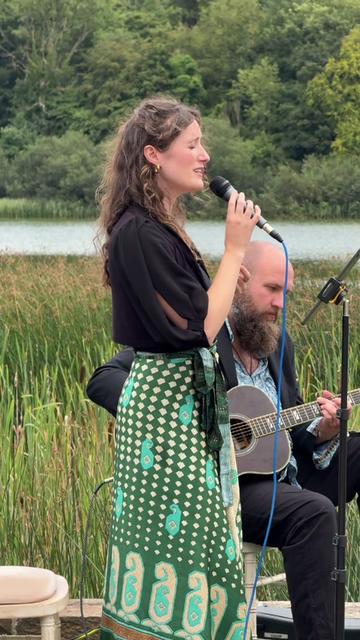 @Stephanie Healy Vocalist