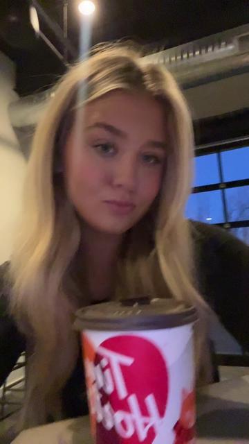 @L E X