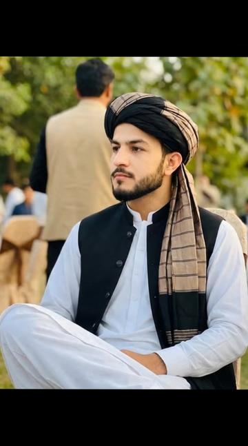 @نیا🦅زی