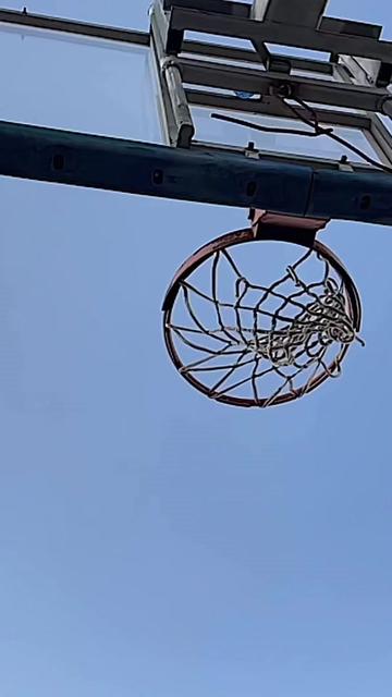 @Bobispas