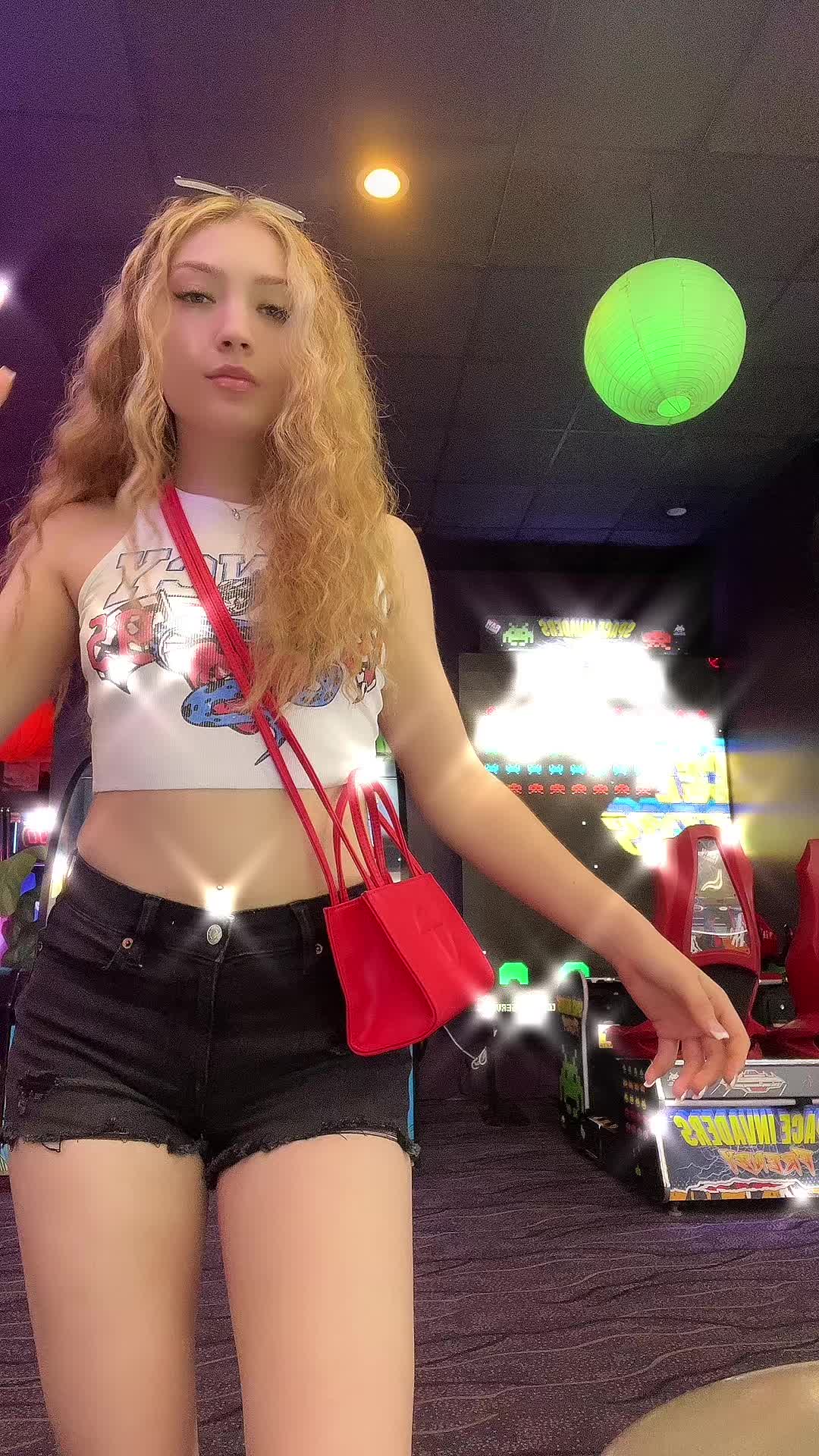 @Arianna Sullivan