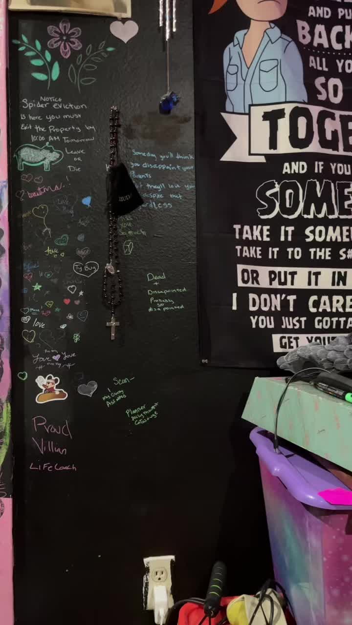 @Secret agent emo