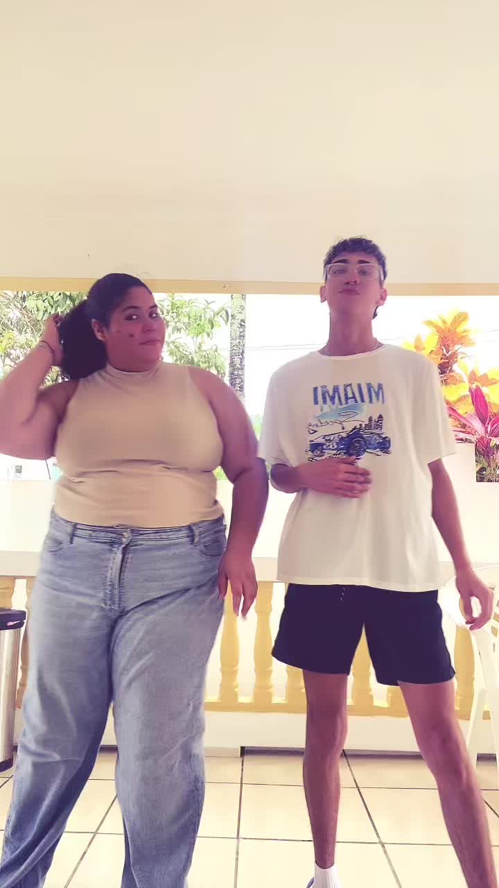 @macadamia._
