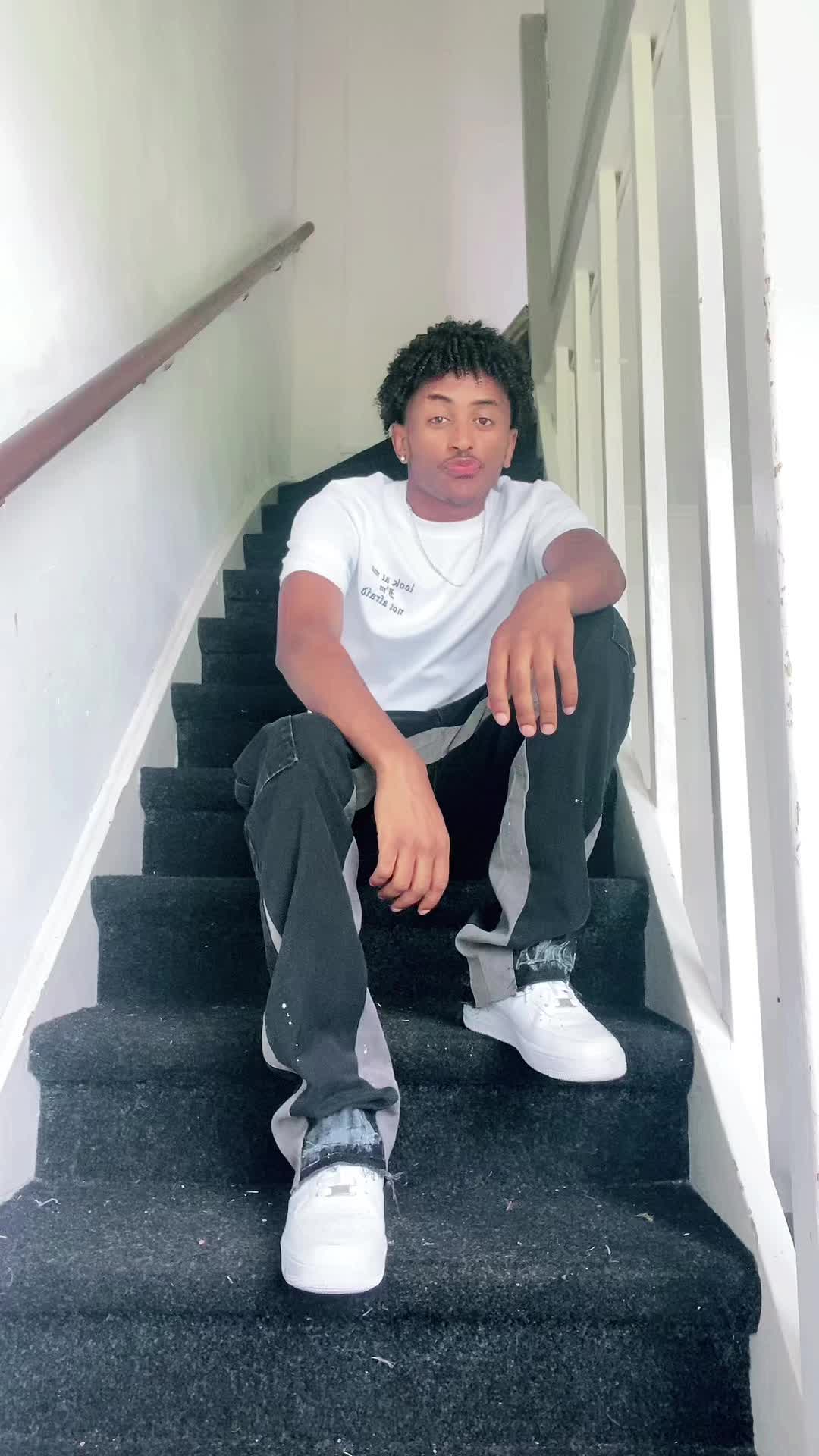 @Siku🥶🇪🇷