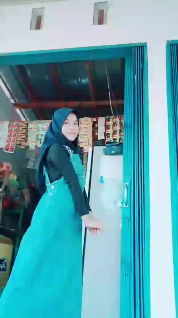 @Sintia