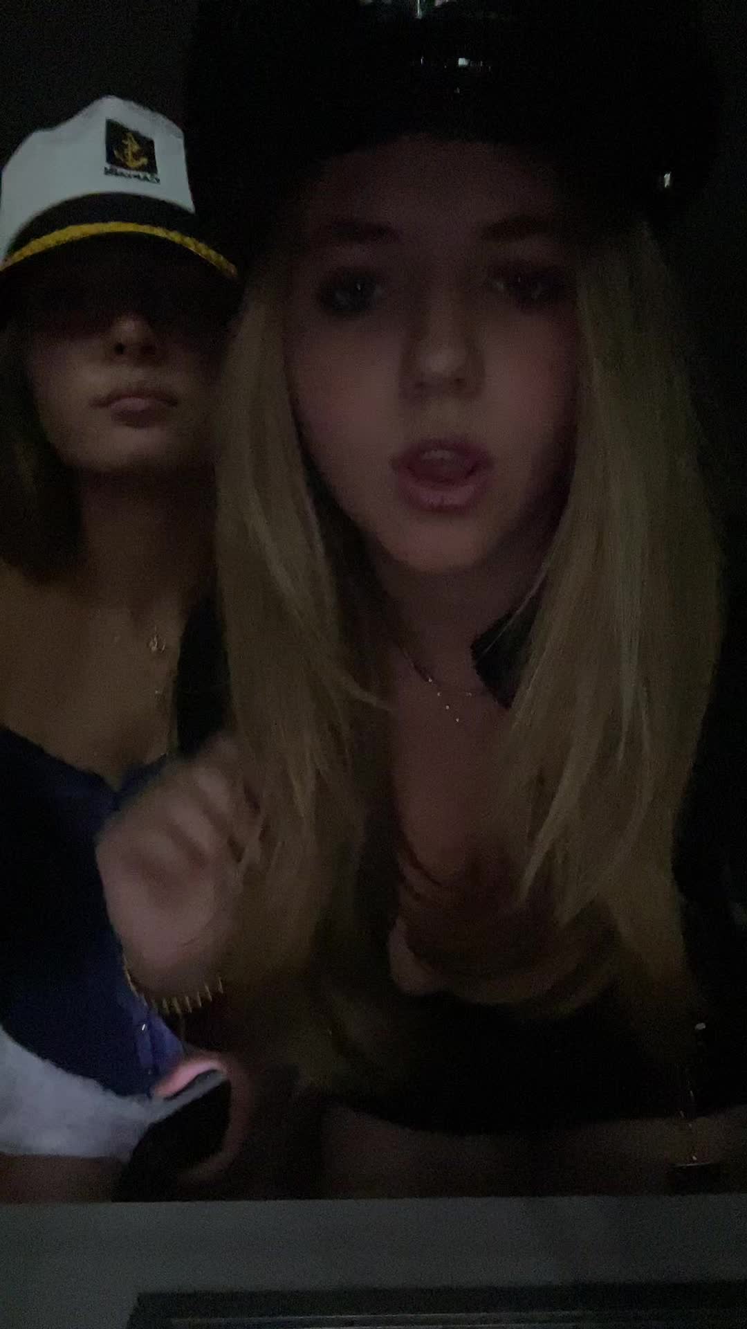 @olivia