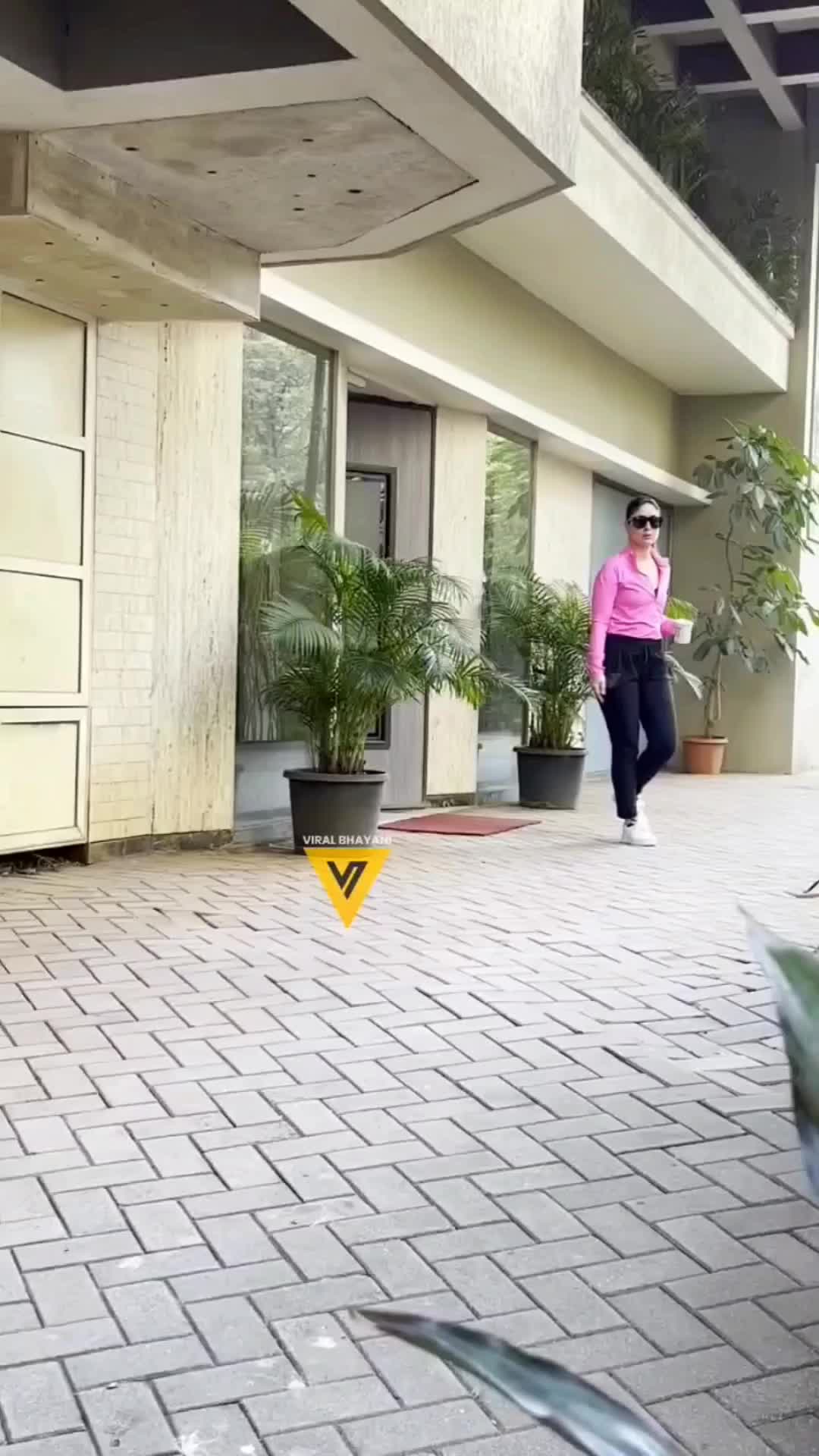 @KAREENA.KAPOOR