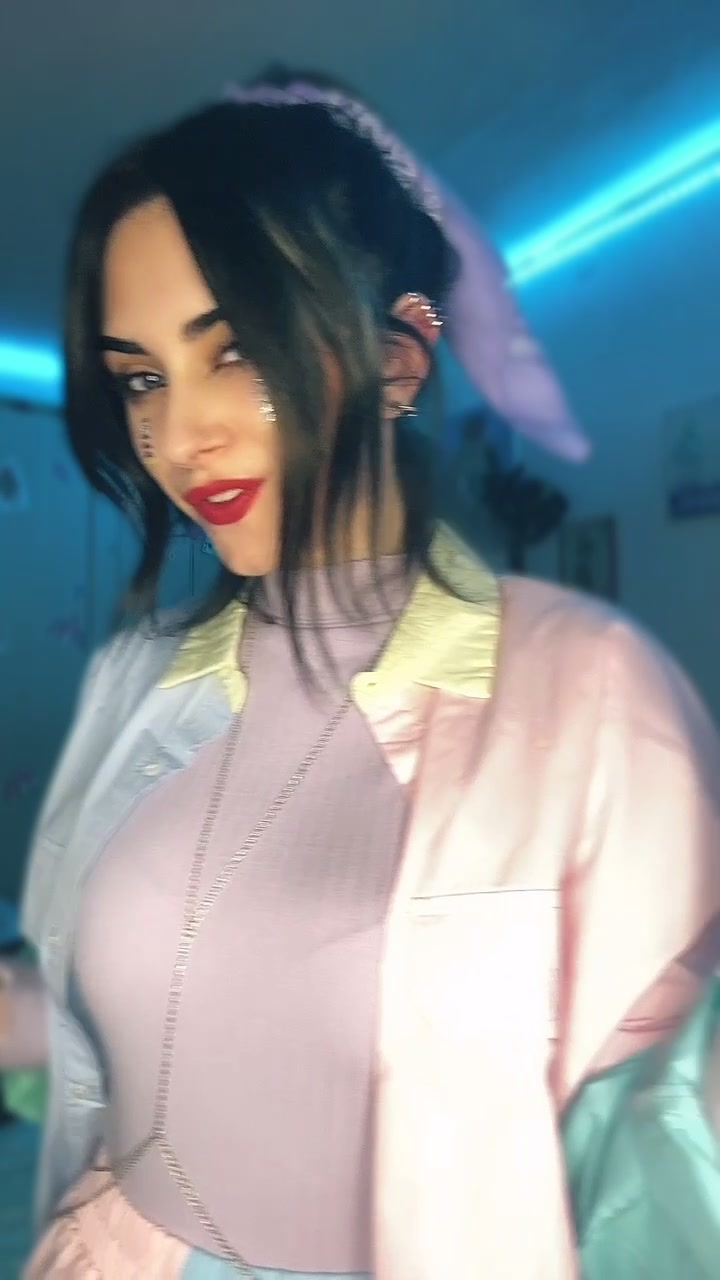 @VikTok