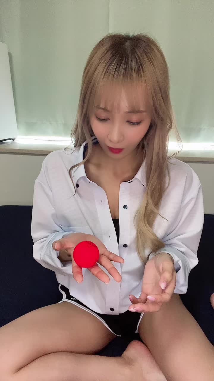 @逢見リカ