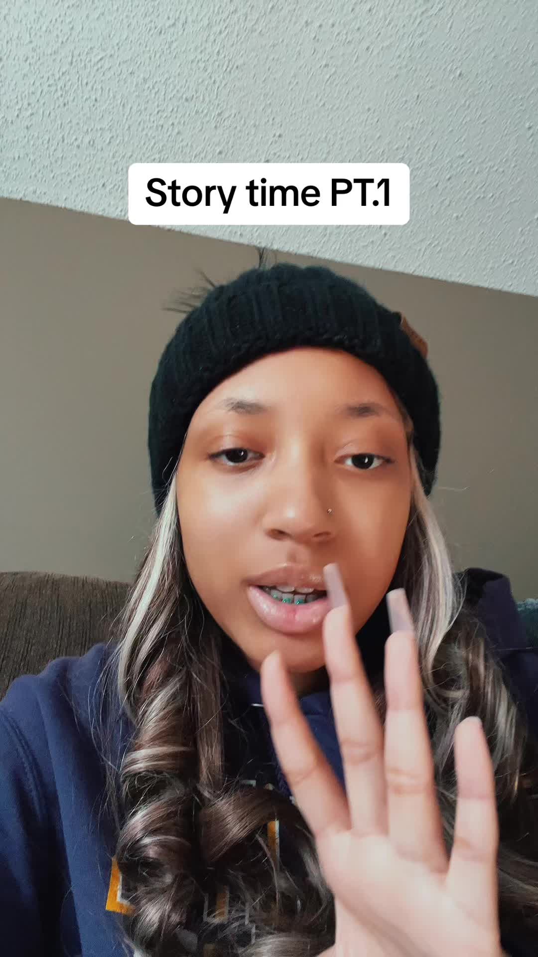 @tikomonroe