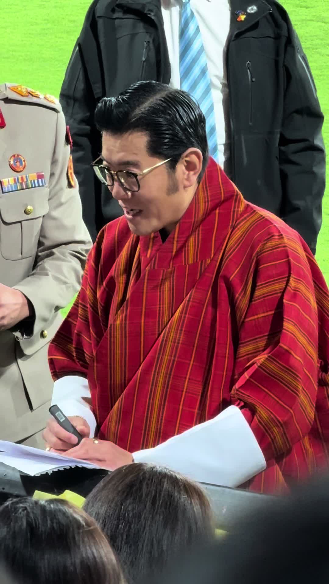 @Khandro Dewa Jungni😇