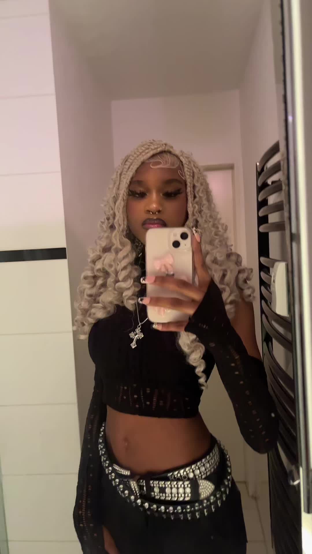 @Gigi 🦇